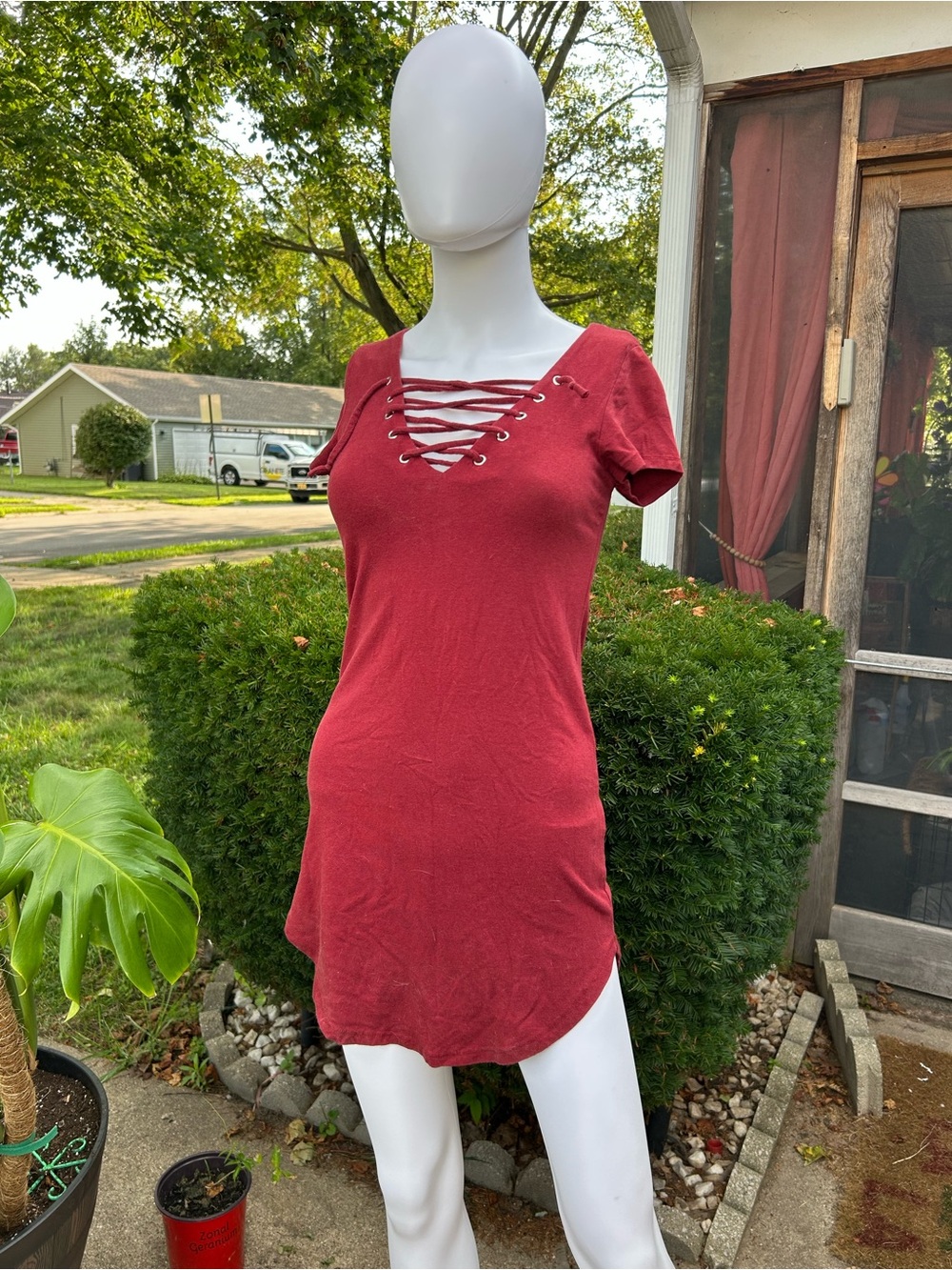 Heart & Hips Red Lace-Up Short Sleeve Dress